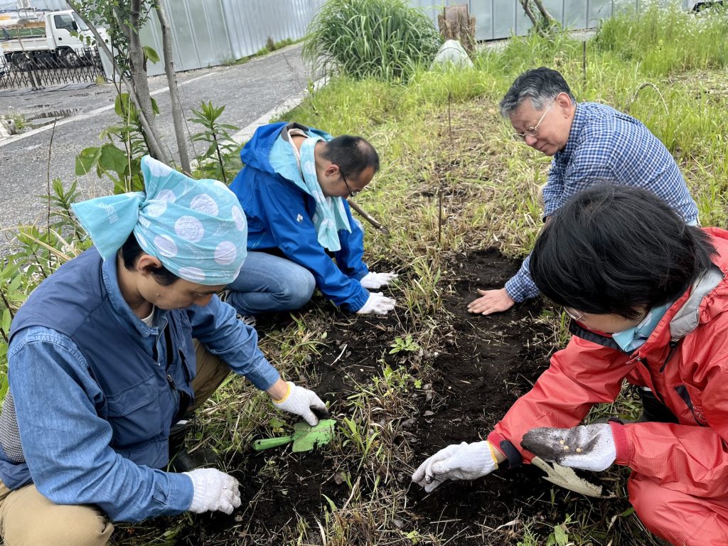 一農塾での農作業